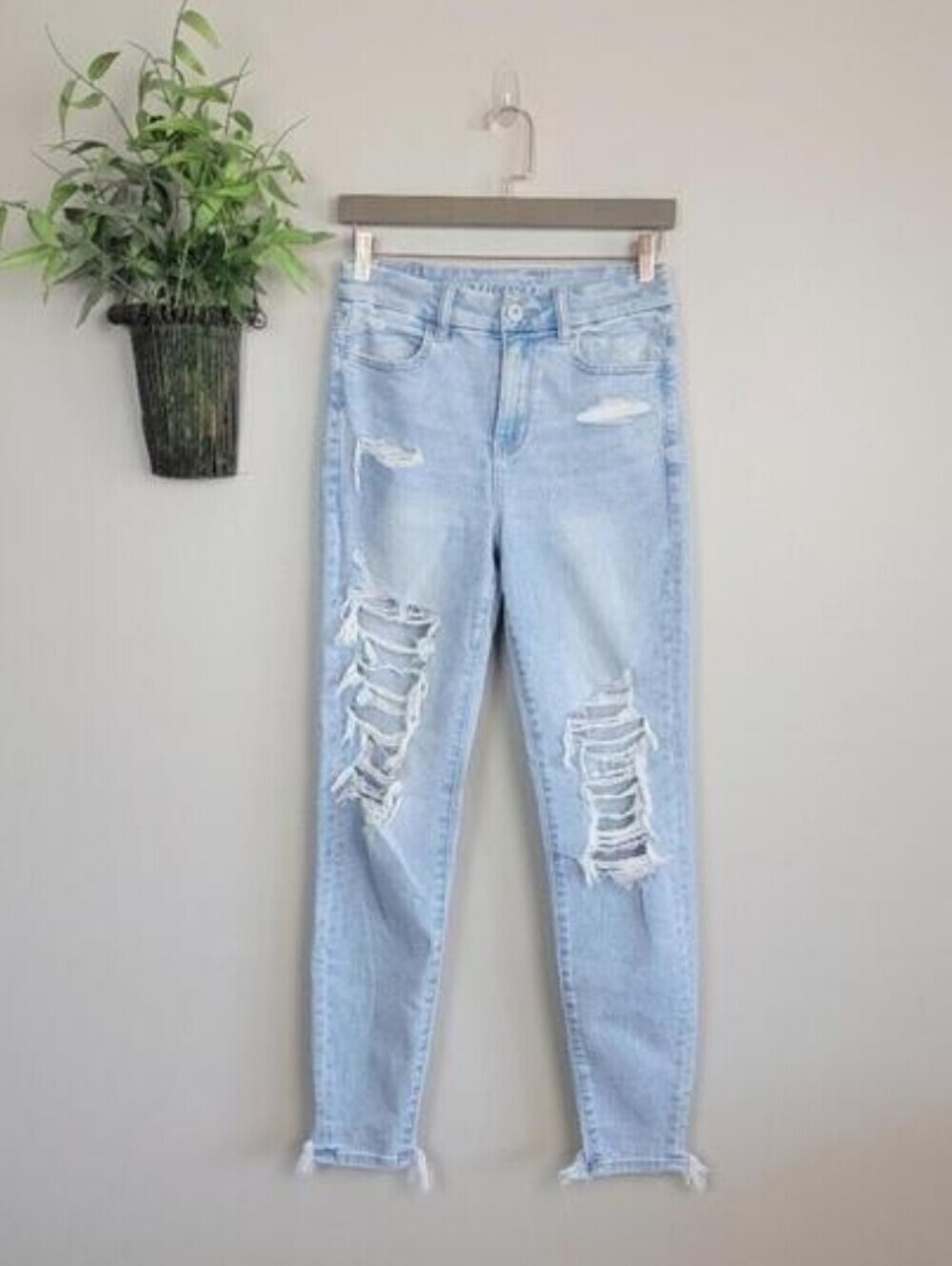 AE 4 American Eagle Curvy Hi Rise Skinny Jeans Jegging Destroyed Distressed
